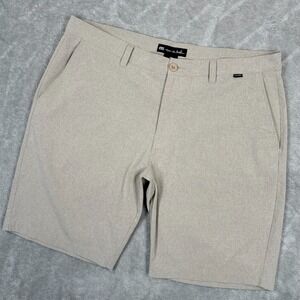 Travis Mathew Wanderlust Shorts 9" Inseam Mens 38 Chino Beige Golf Bermuda Tech